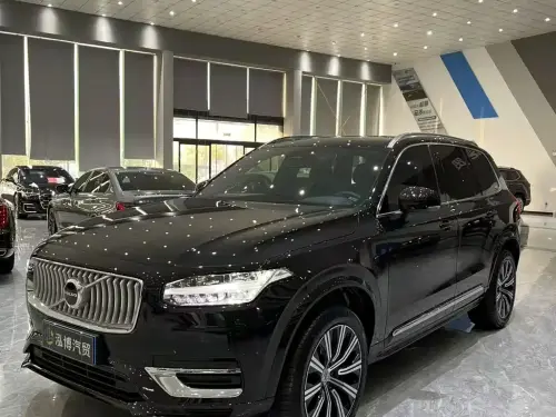 Volvo XC90, 2025