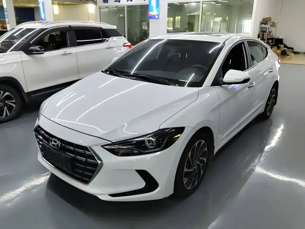 Hyundai Elantra, 2020