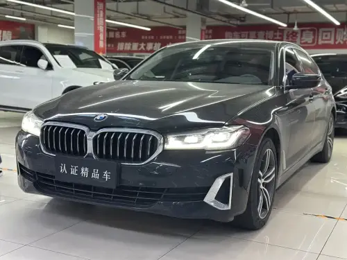 BMW 5-Series, 2021