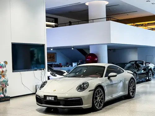 Porsche 911, 2021