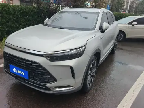 BAIC X7, 2023