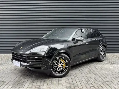 Porsche Cayenne, 2025