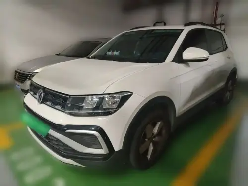 Volkswagen T-Cross, 2020