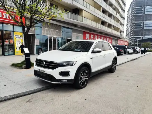 Volkswagen T-Roc, 2022