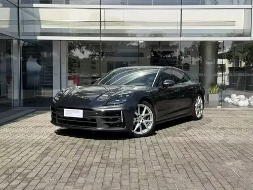 Porsche Panamera, 2024