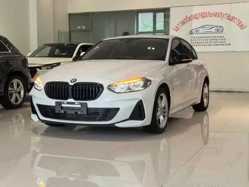 BMW 1-Series, 2023