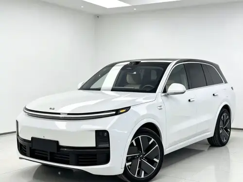 Li Auto L8, 2025