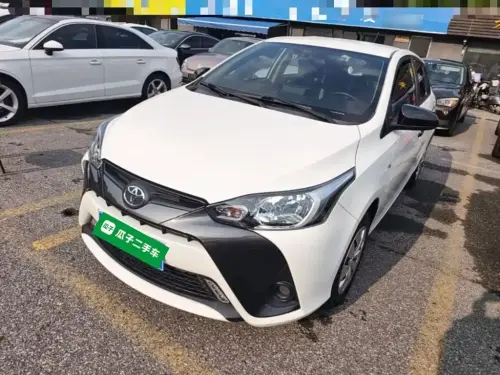 Toyota Yaris L, 2022