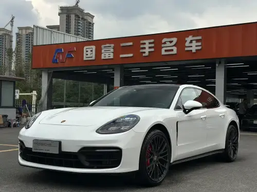Porsche Panamera, 2021