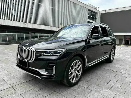 BMW X7, 2021