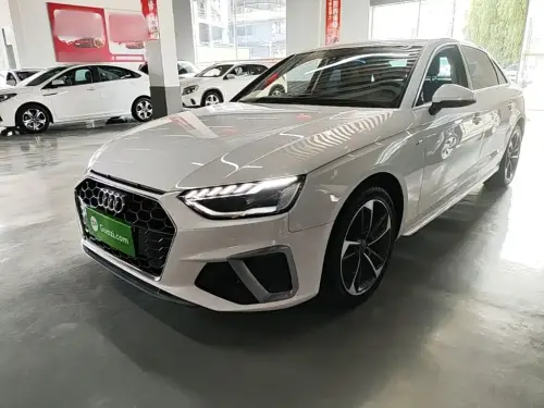 Audi A4, 2021