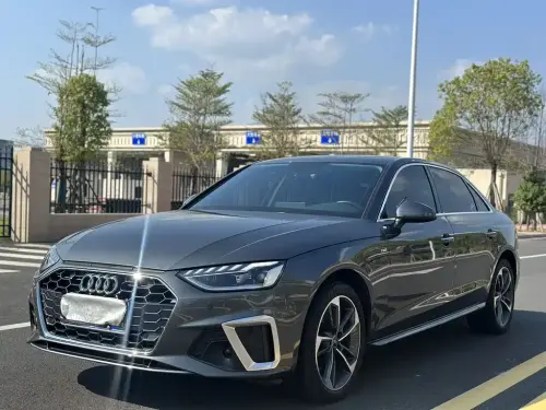 Audi A4, 2022