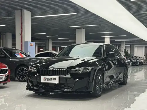 BMW 3-Series, 2025
