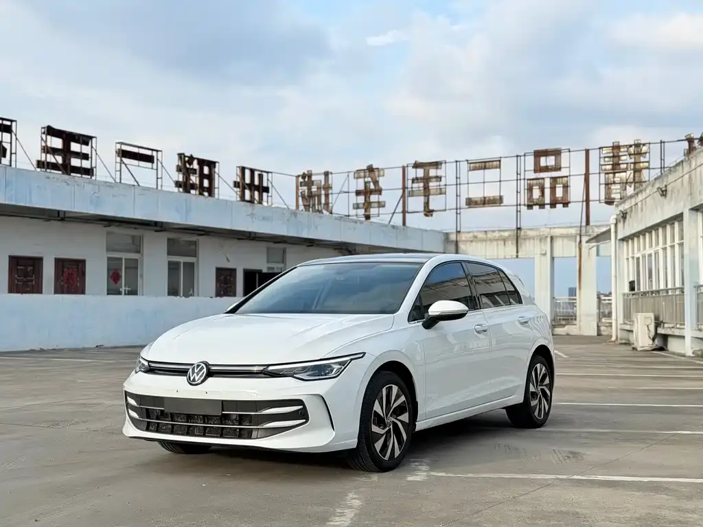 Volkswagen 高尔夫, 2025