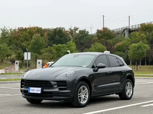 Porsche Macan, 2021