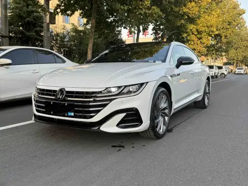 Volkswagen CC, 2026