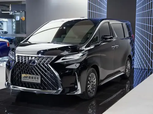 Lexus LM, 2021