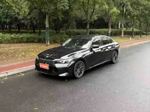 BMW 3-Series, 2023