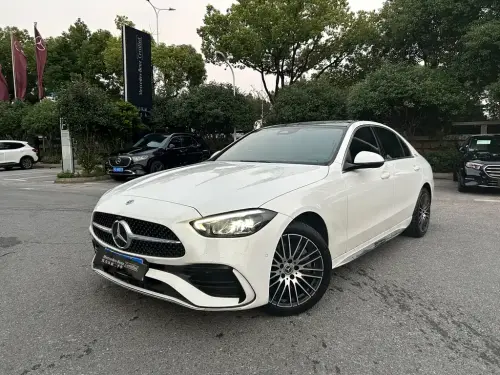 Mercedes-Benz C-Class, 2024