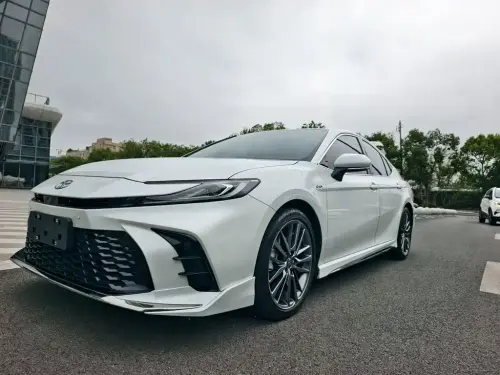 Toyota Camry, 2024