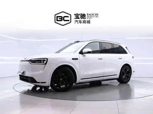 AITO M7, 2025
