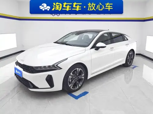 Kia K5, 2025