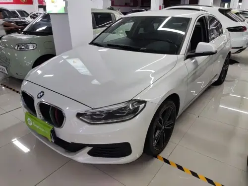 BMW 1-Series, 2020