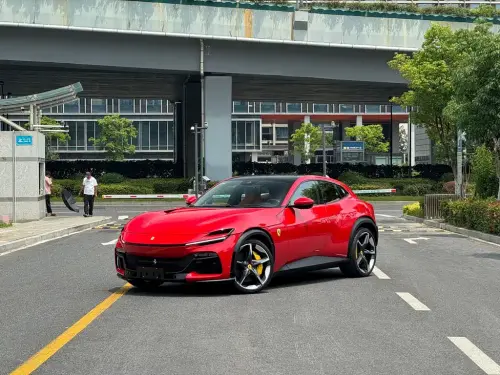 Ferrari Purosangue, 2025