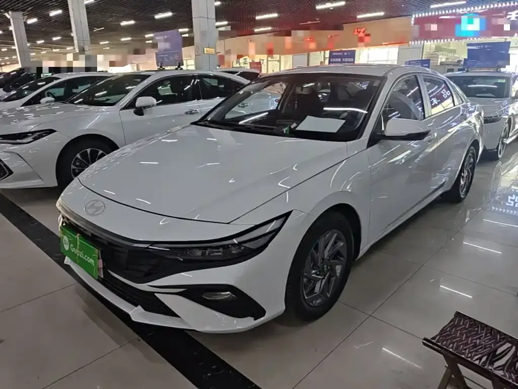 Hyundai Elantra, 2026