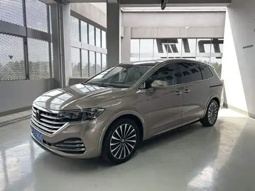 Volkswagen Viloran, 2020
