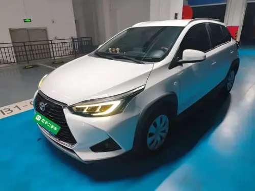 Toyota Yaris L, 2023