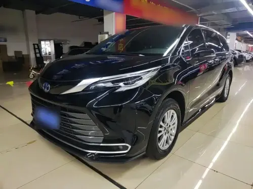 Toyota Sienna, 2022