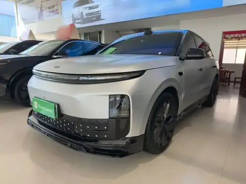 Li Auto L6, 2025