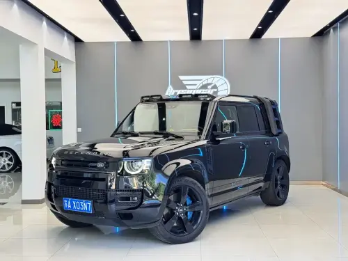 Land Rover Defender, 2023