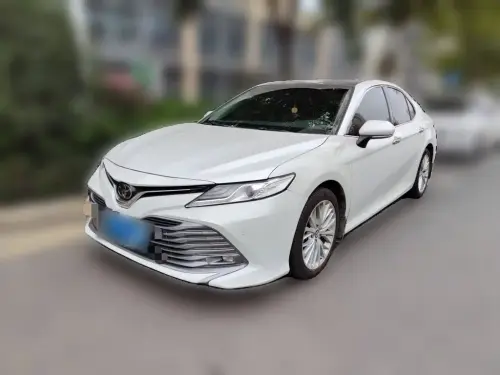 Toyota Camry, 2020
